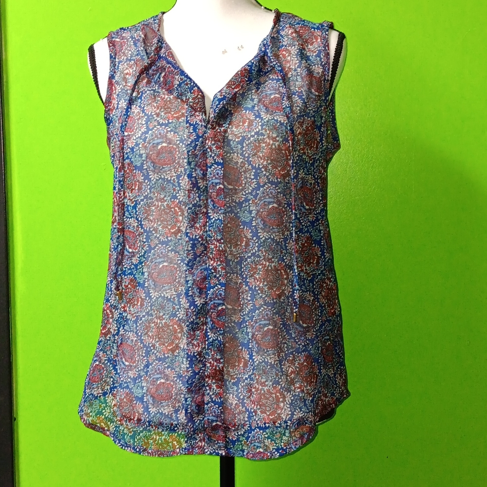 Fashion Web Sleeveless Front Snap Pleated Paisley Print Shirt